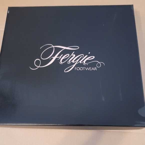 Fergie Weldon Women's Sand Booties Size 5.5 - Picture 2 of 8